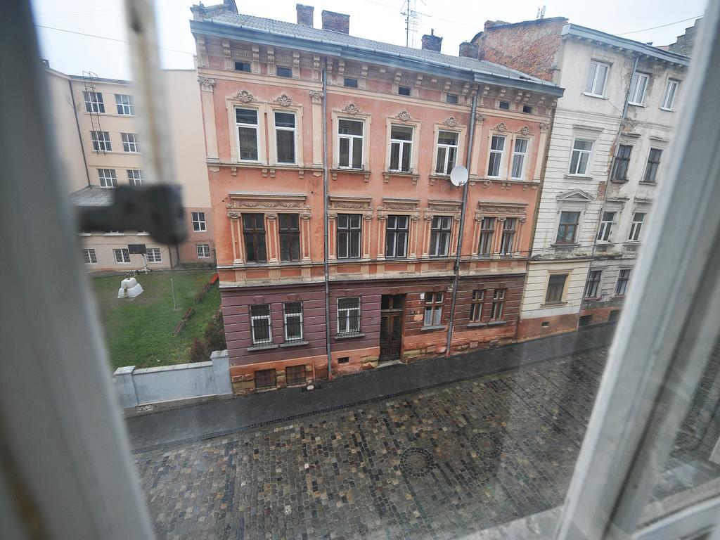 Бюджетная Квартира На Леси Украинки Leopoli Esterno foto